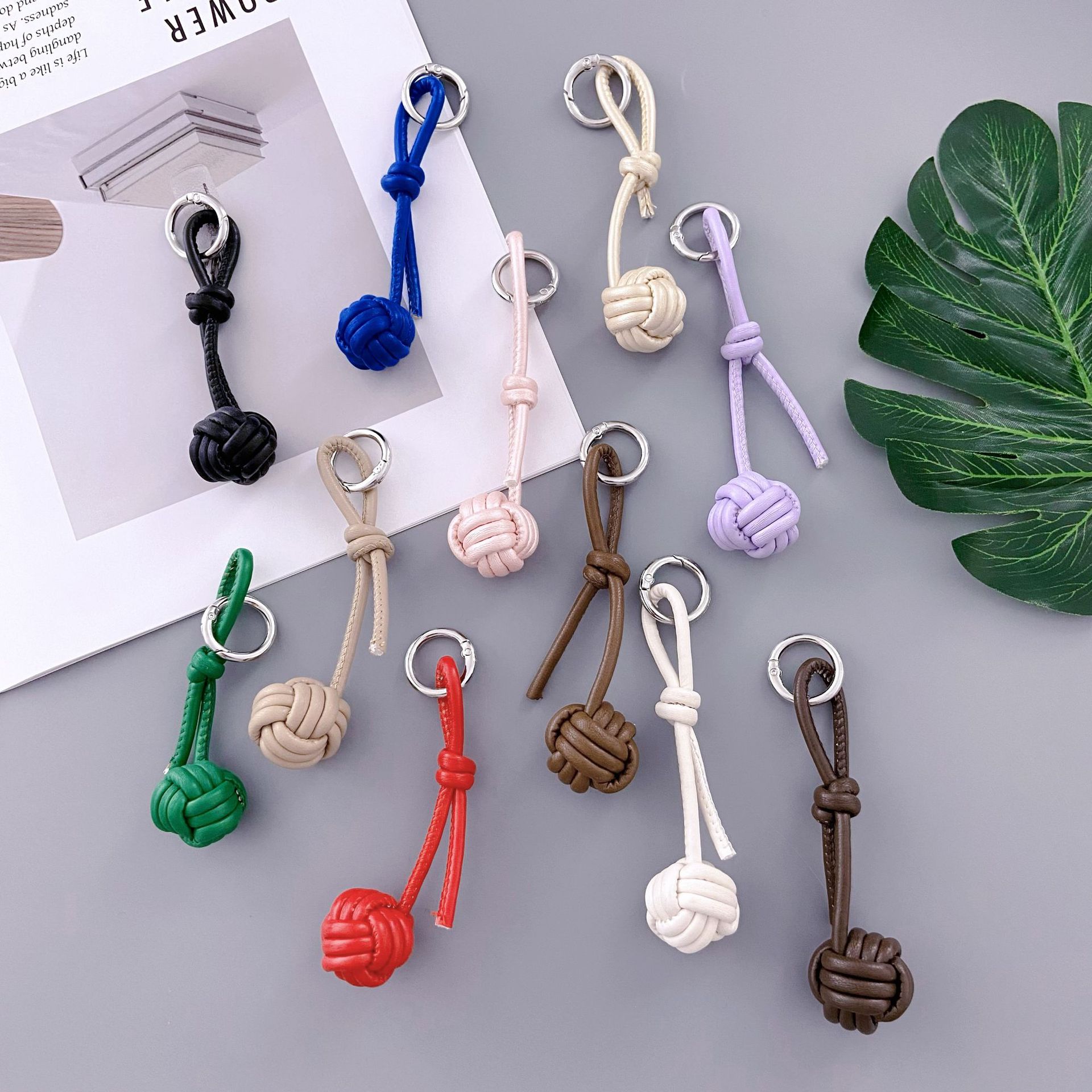Colgante para bolso, accesorio - Luxury Japanese Bags Brands reseña y precio
